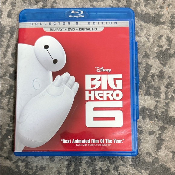 Disney Big Hero 6 Blu-ray with Red and White Cover - Picture 1 of 1